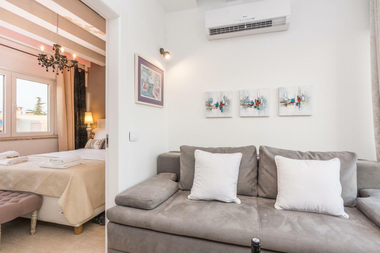 City Colours Apartment ซาดาร์ ภายนอก รูปภาพ