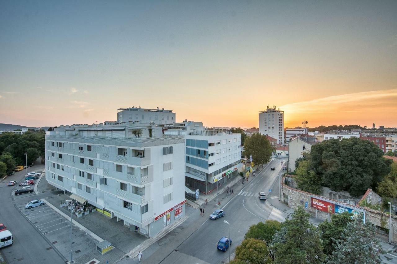 City Colours Apartment ซาดาร์ ภายนอก รูปภาพ